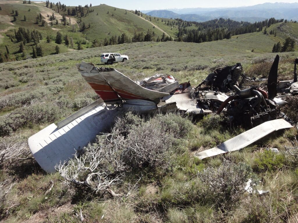 PIPER PA-32-300 accident investigation - Mountain Home, ID