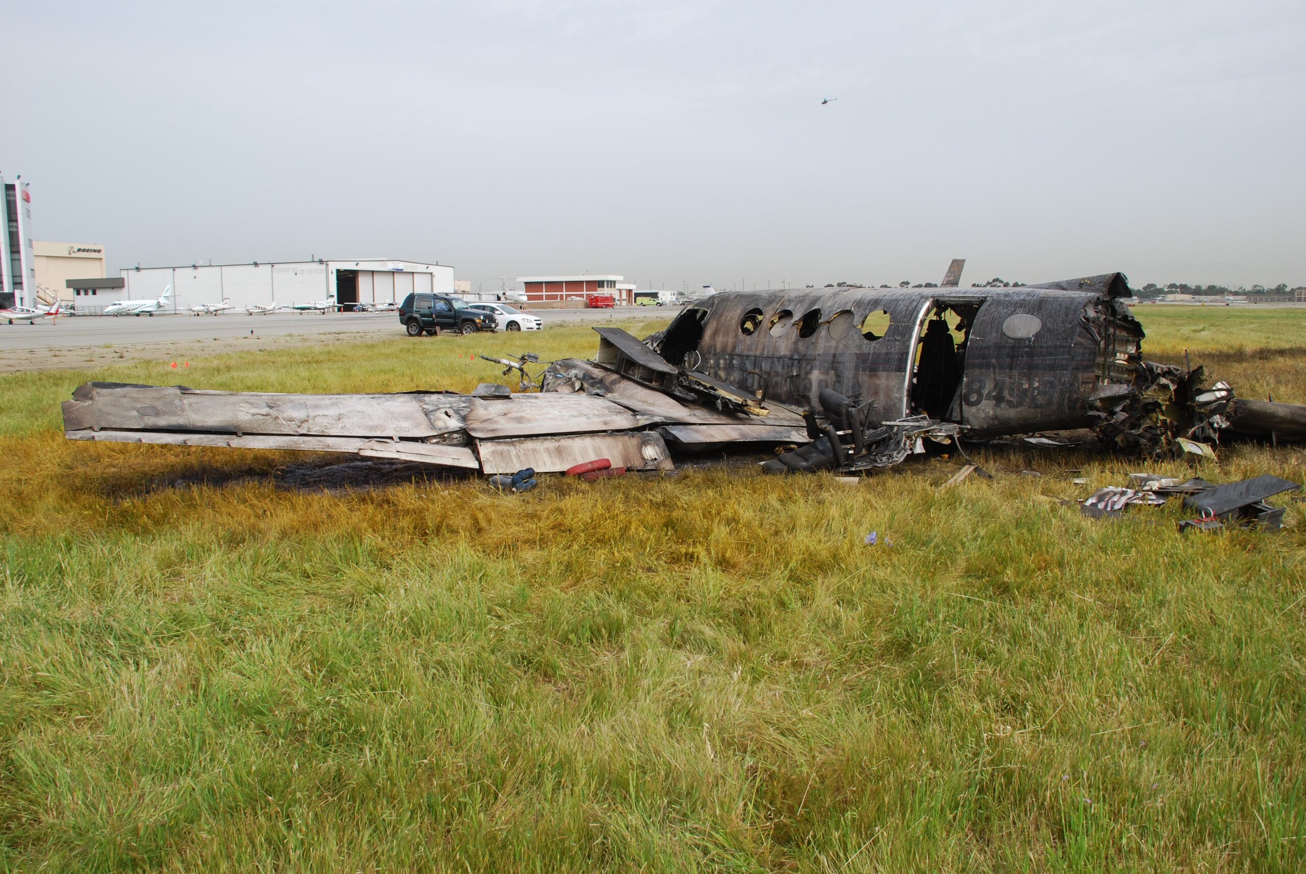 BEECH 200 accident investigation - Long Beach, CA