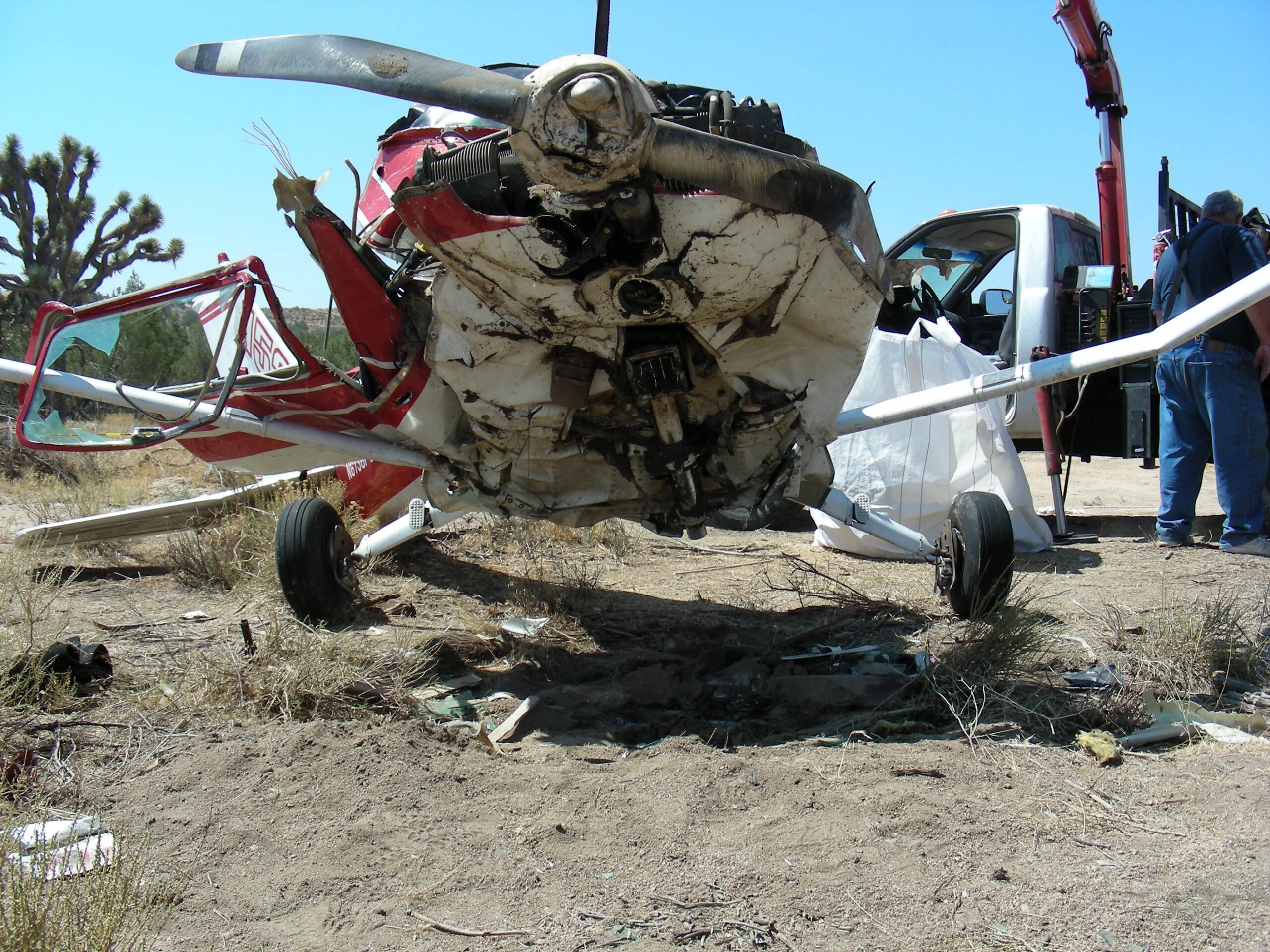 CESSNA 152 accident investigation - Hesperia, CA
