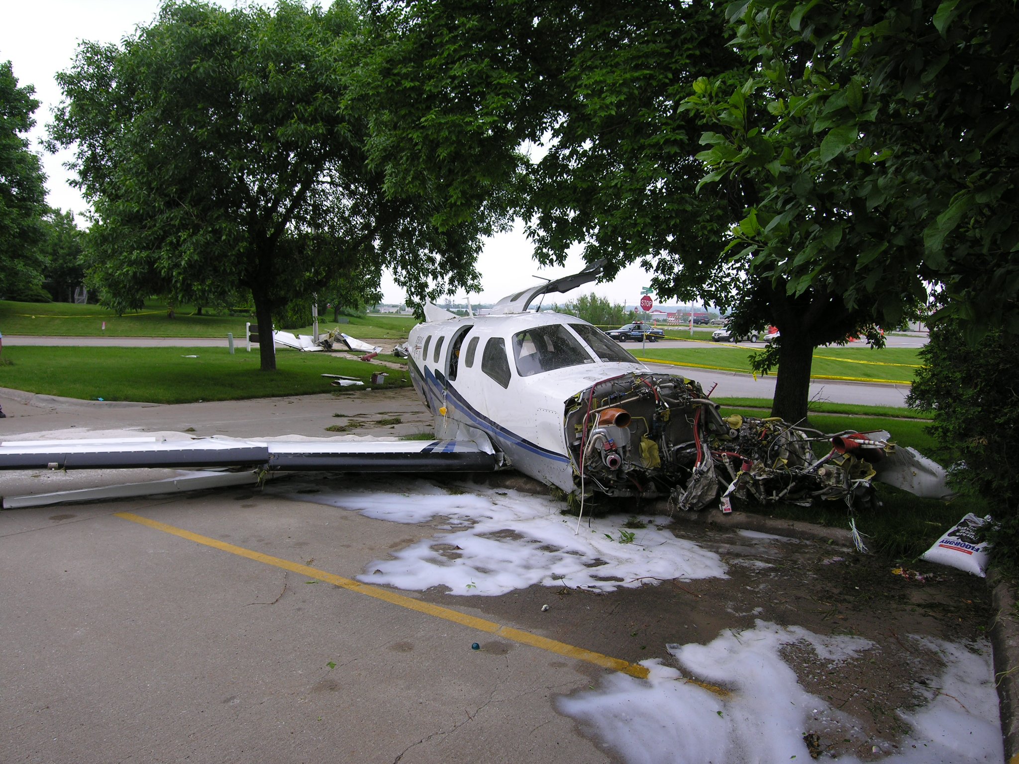 SOCATA TBM 700 (850) accident investigation - Iowa City, IA