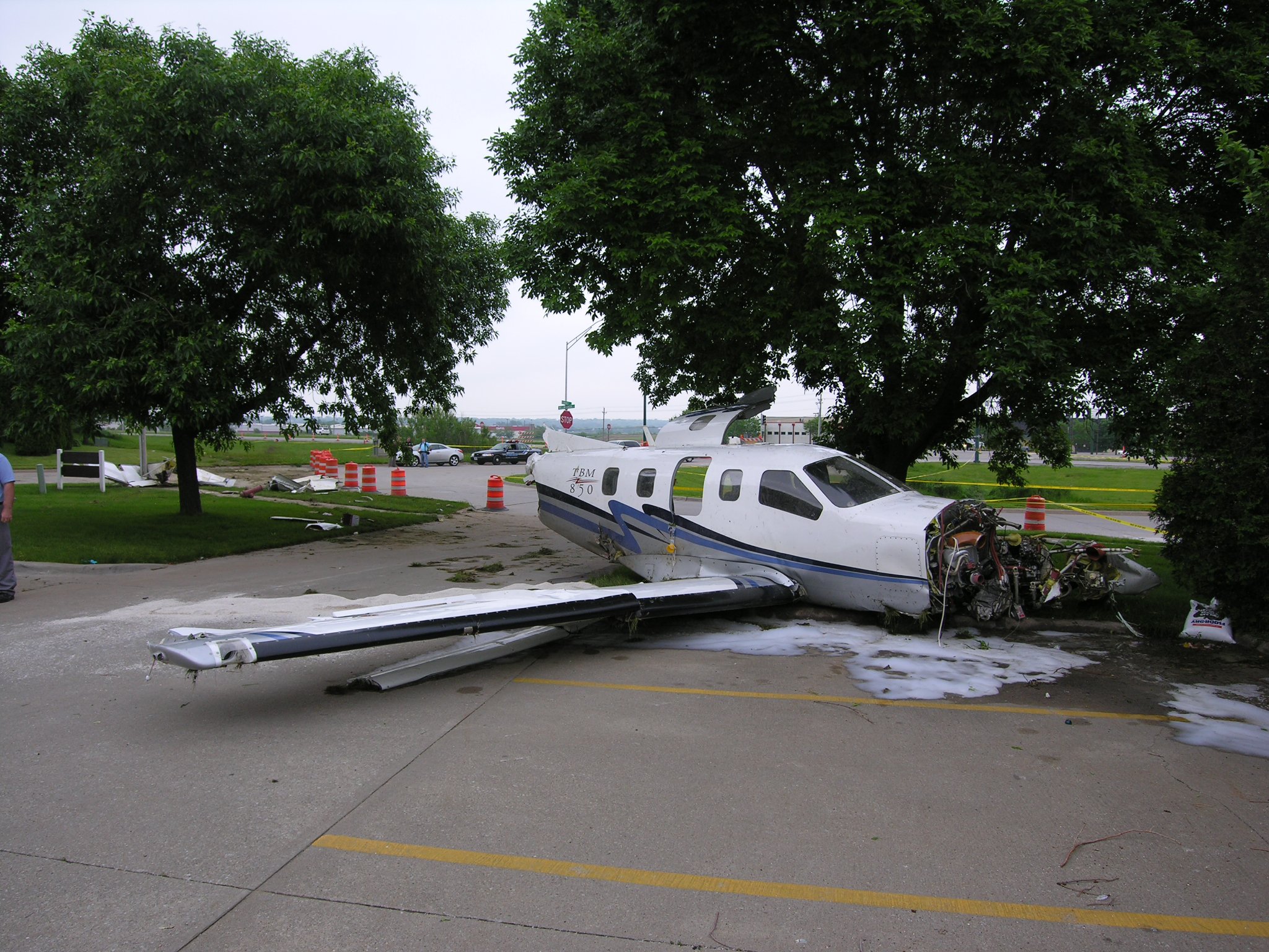 SOCATA TBM 700 (850) accident investigation - Iowa City, IA