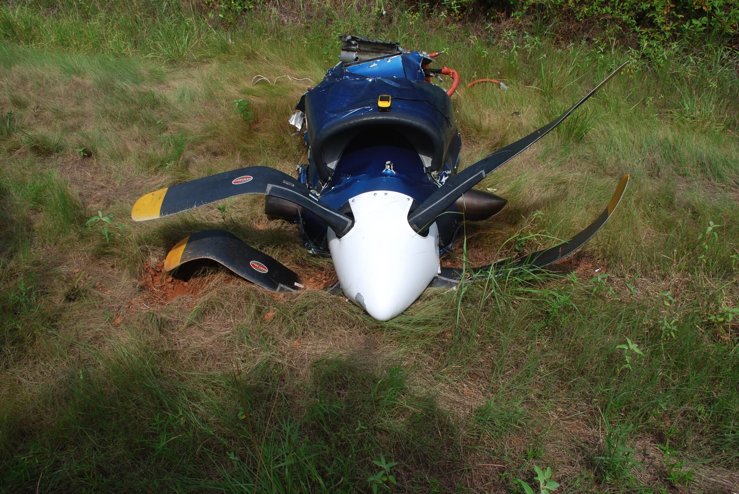 BEECH E90 accident investigation - Karnack, TX