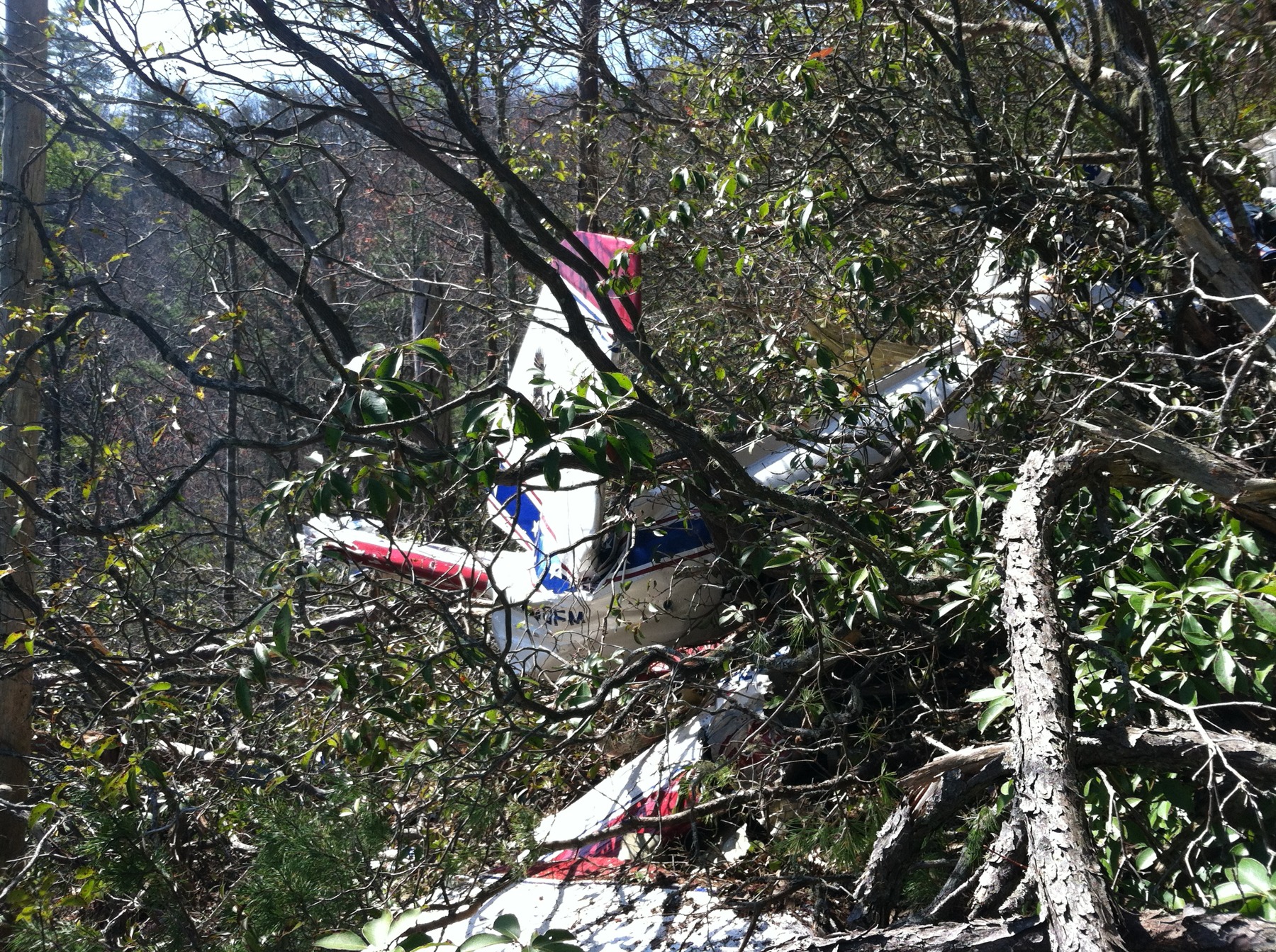 ERA14FA163 — Photo 2 - Main Wreckage (Photo Courtesy of Knox County Sheriff), page 1 (NTSB docket)